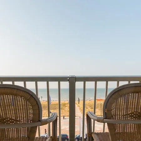 Beach Hotel Noordwijk-2